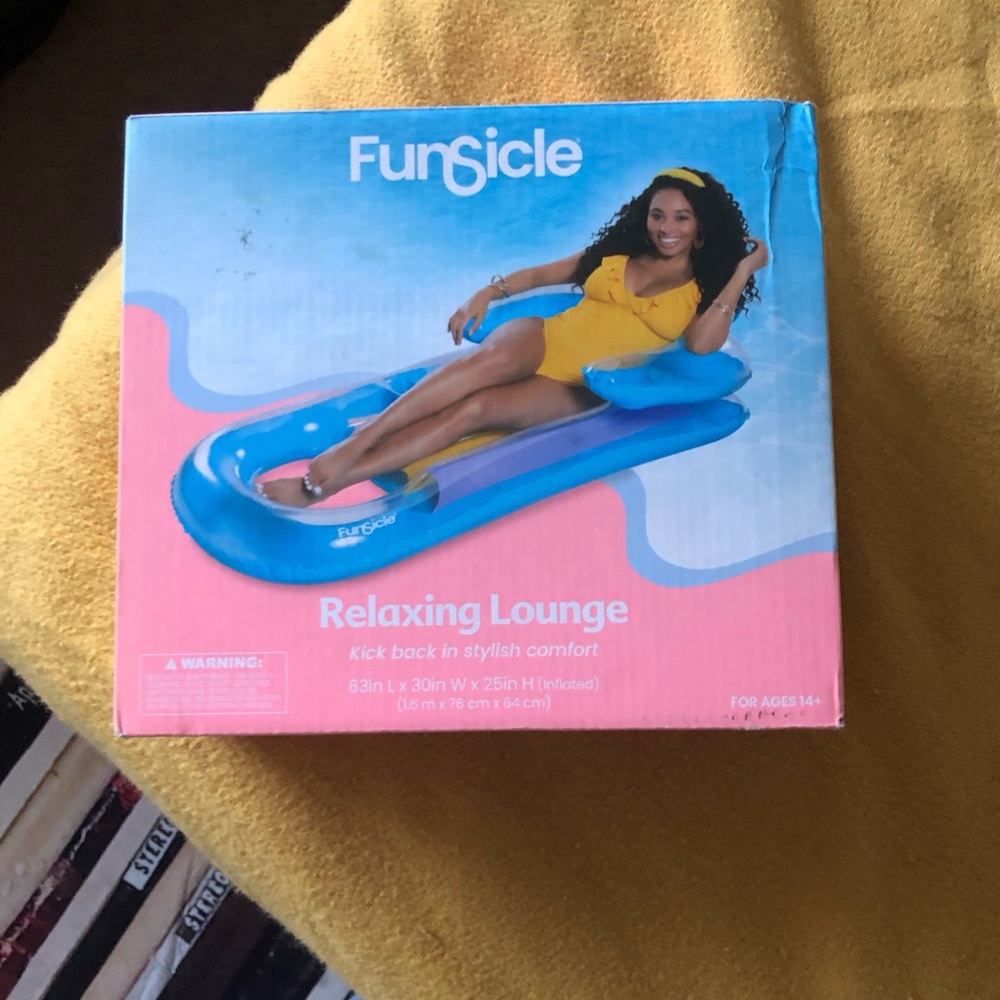 Funsicle Relaxing Lounge Pool Float